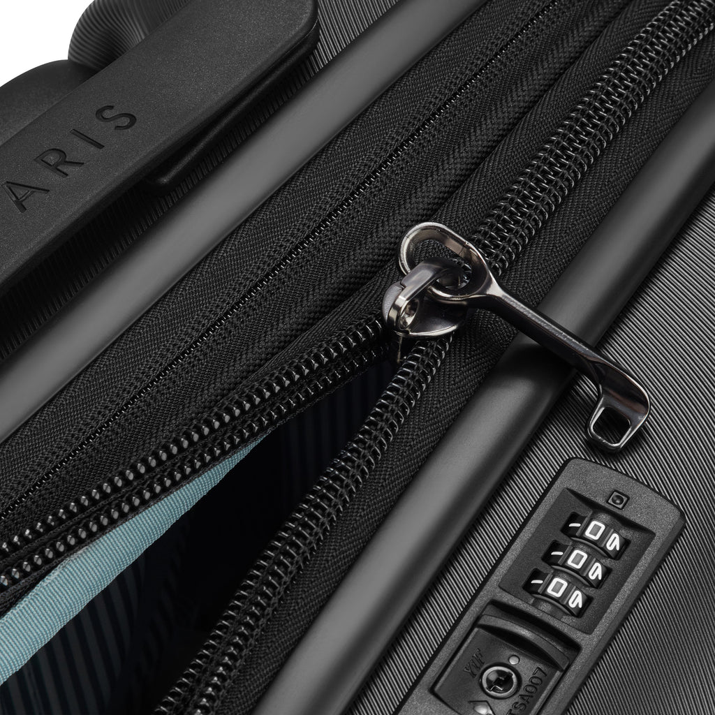 COMETE 4 | Valise Cabine Slim Extensible 55 CM noir
