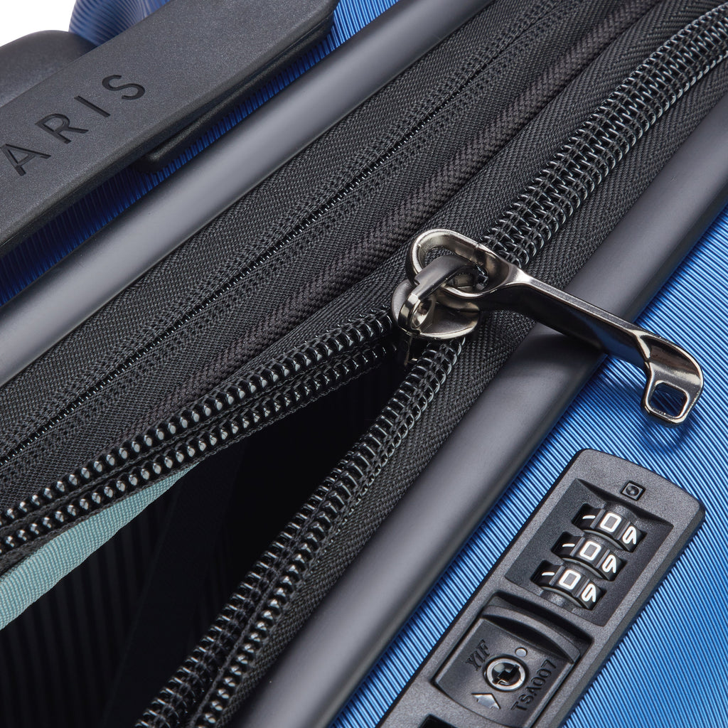 COMETE 4 | Valise Cabine Slim Extensible 55 CM bleu clair