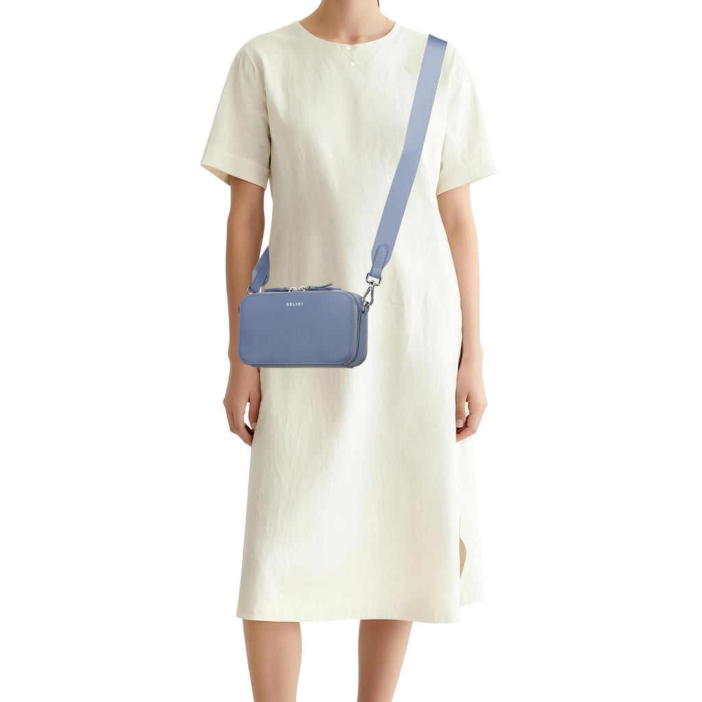 LE CUIR LISSE | Sac Bandoullière bleu ciel